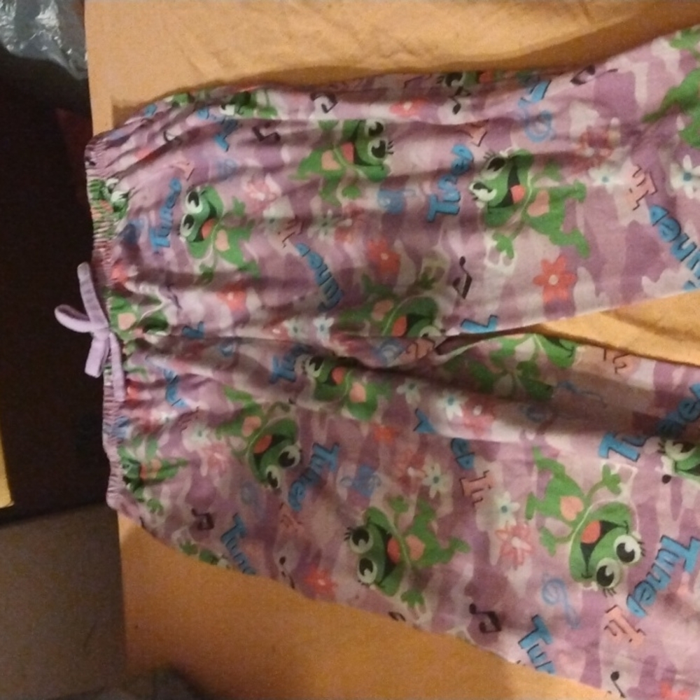 Frog pants
